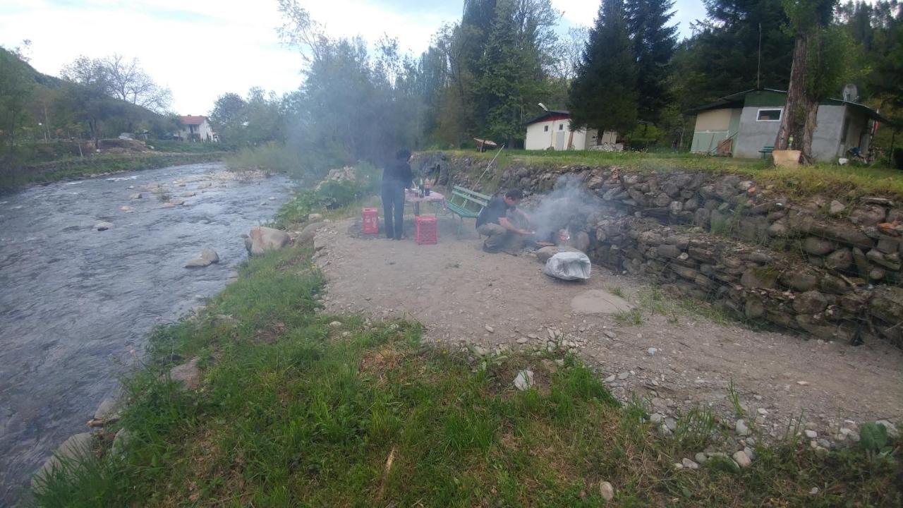 Къща за гости Дъга Cherni Osum Екстериор снимка